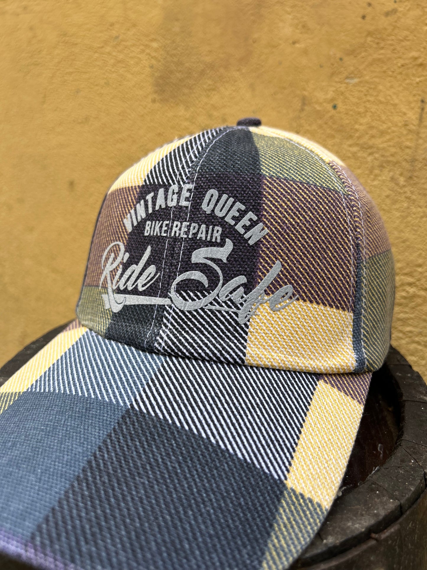 Casquette 2025 - Carreaux beiges