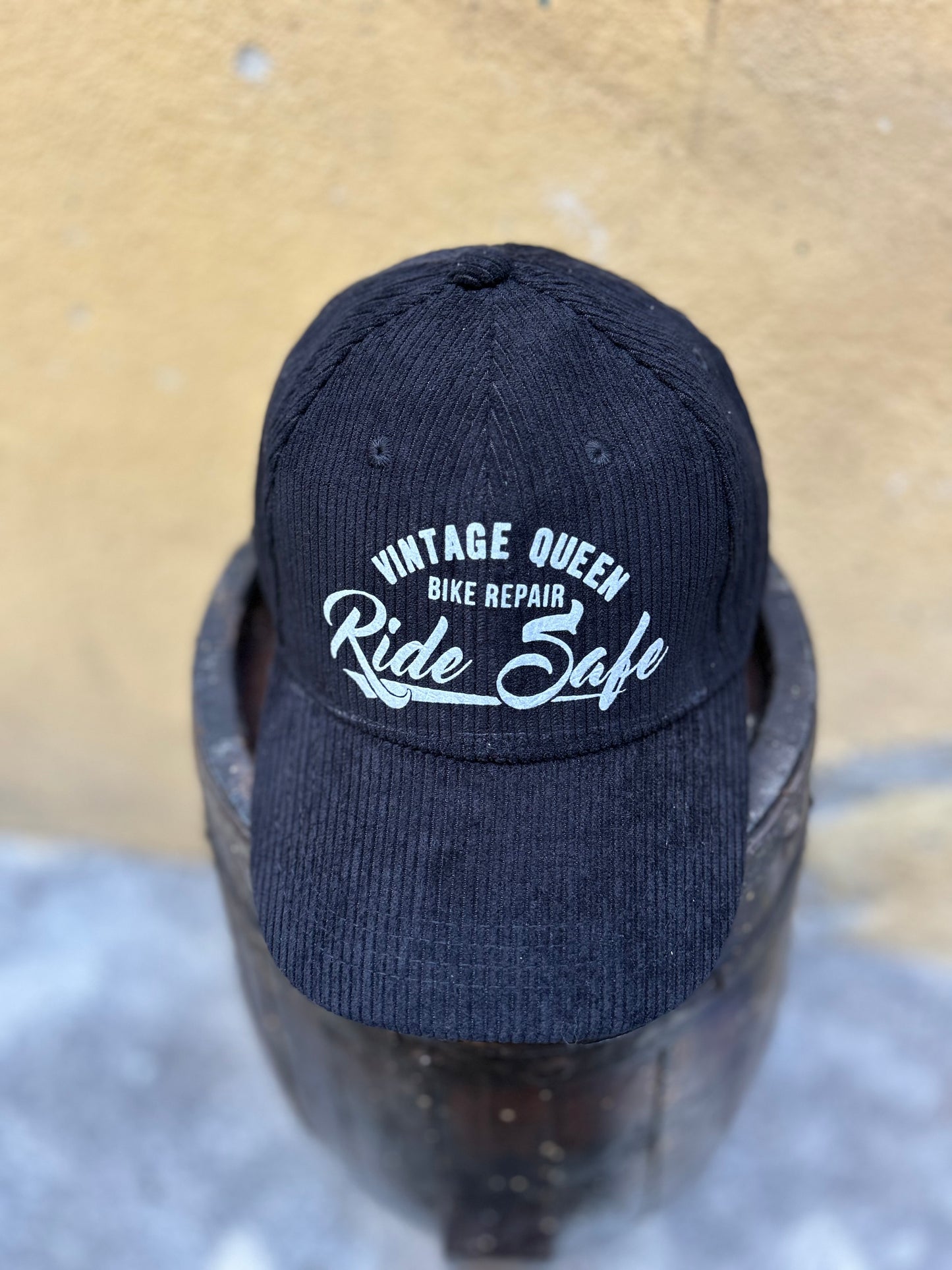 Casquette 2025 - Velours Black & Grey
