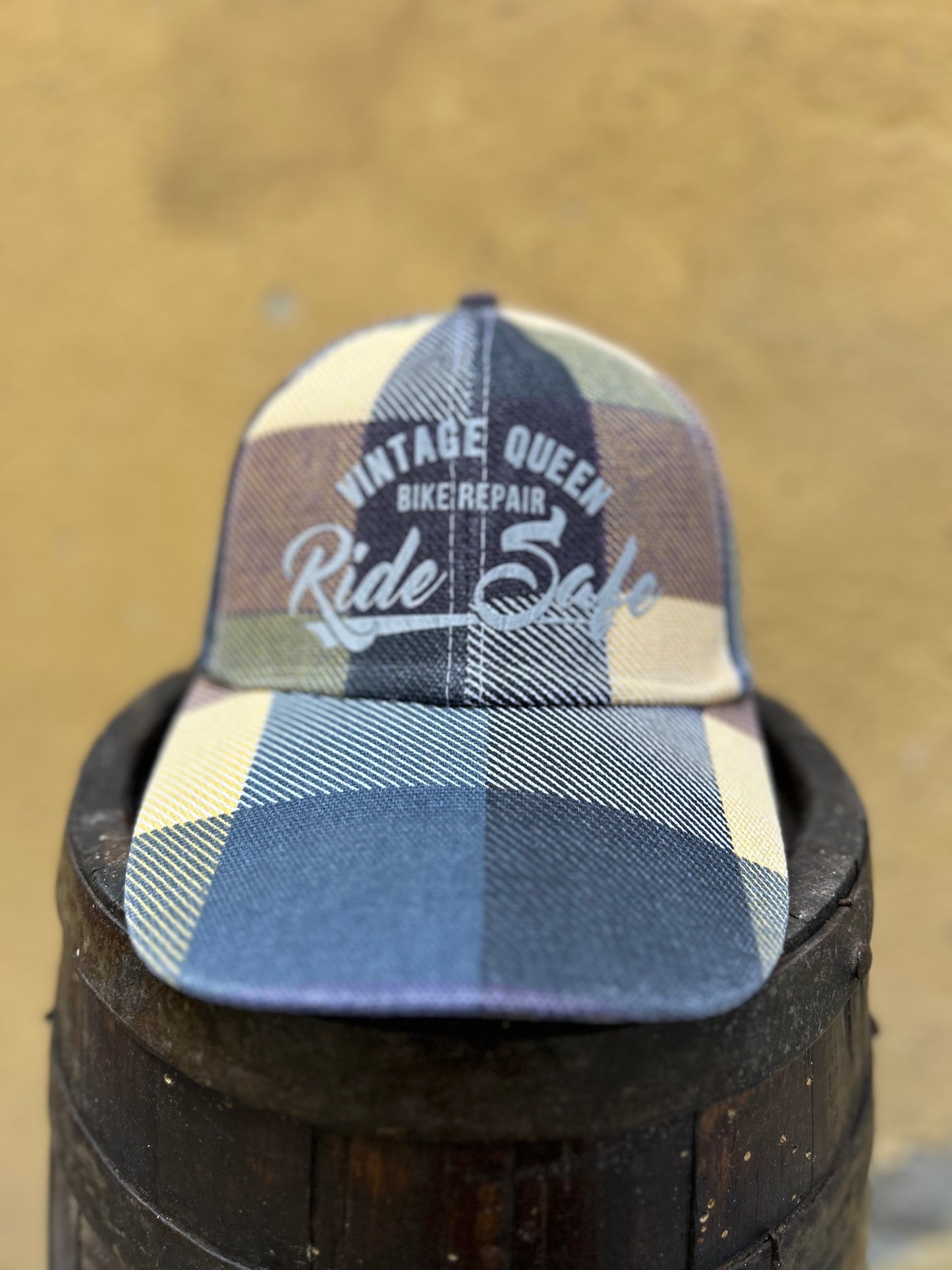 Casquette 2025 - Carreaux beiges
