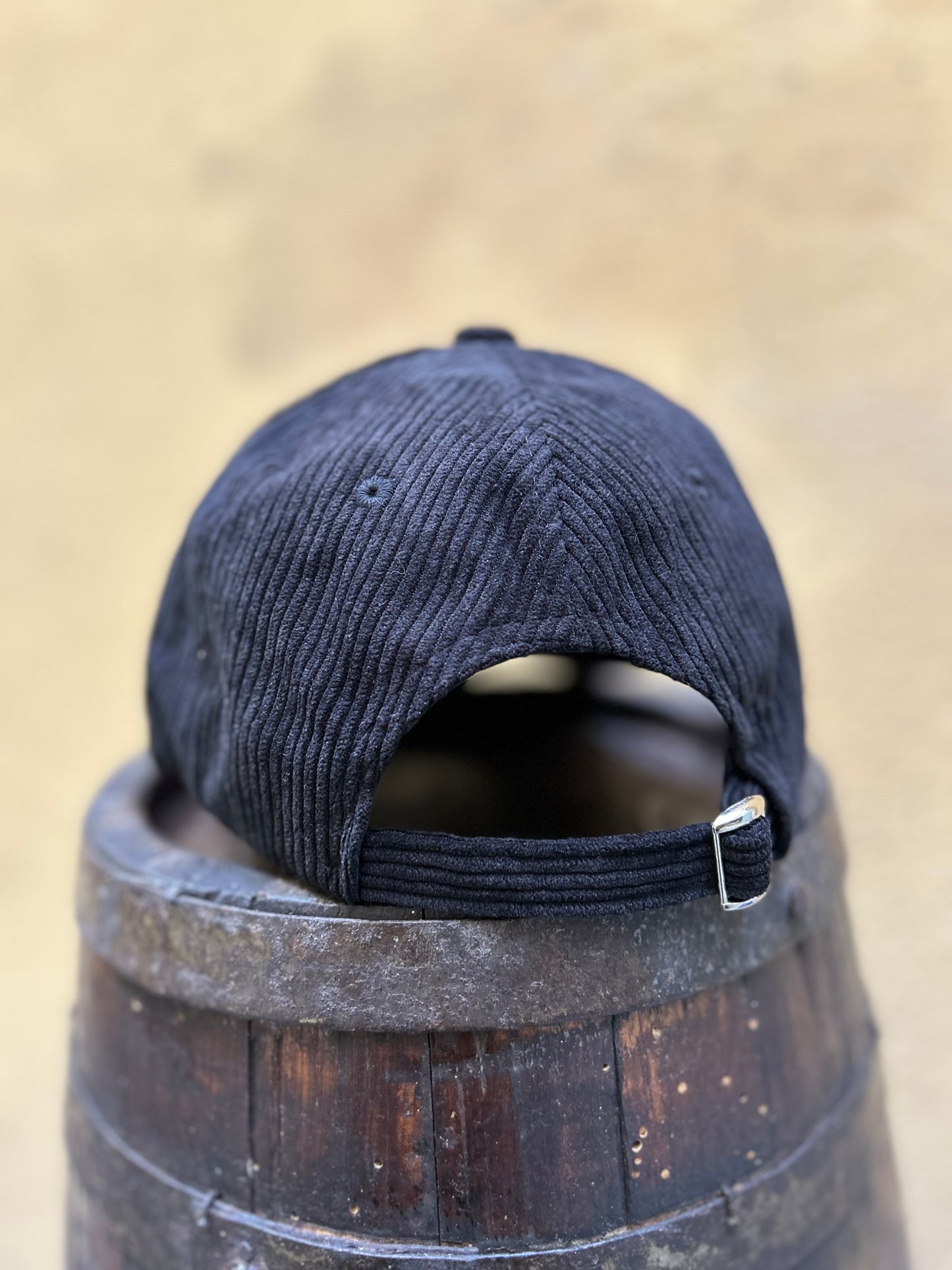 Casquette 2025 - Velours Black & Grey