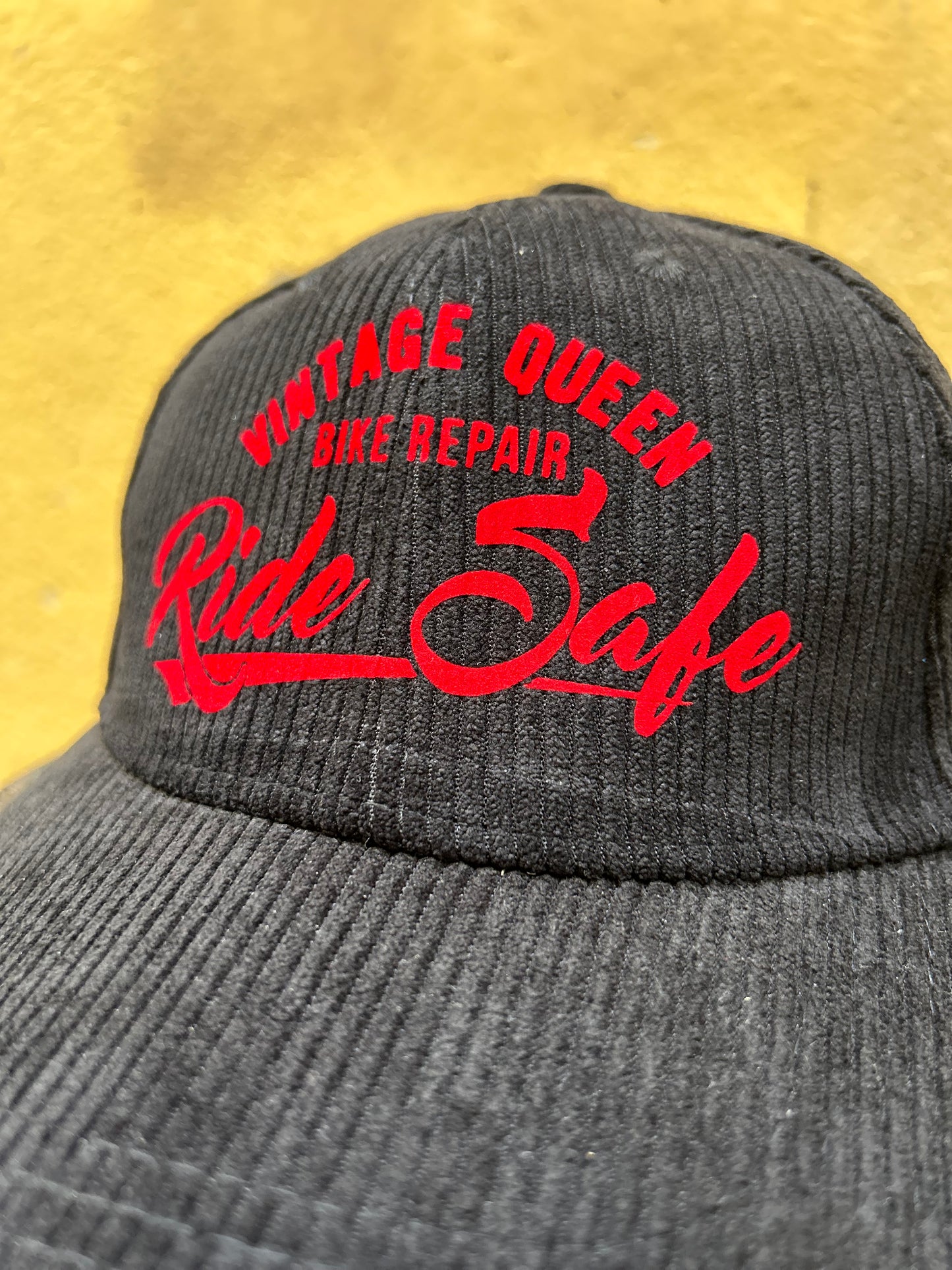 Casquette 2025 - Black & Red