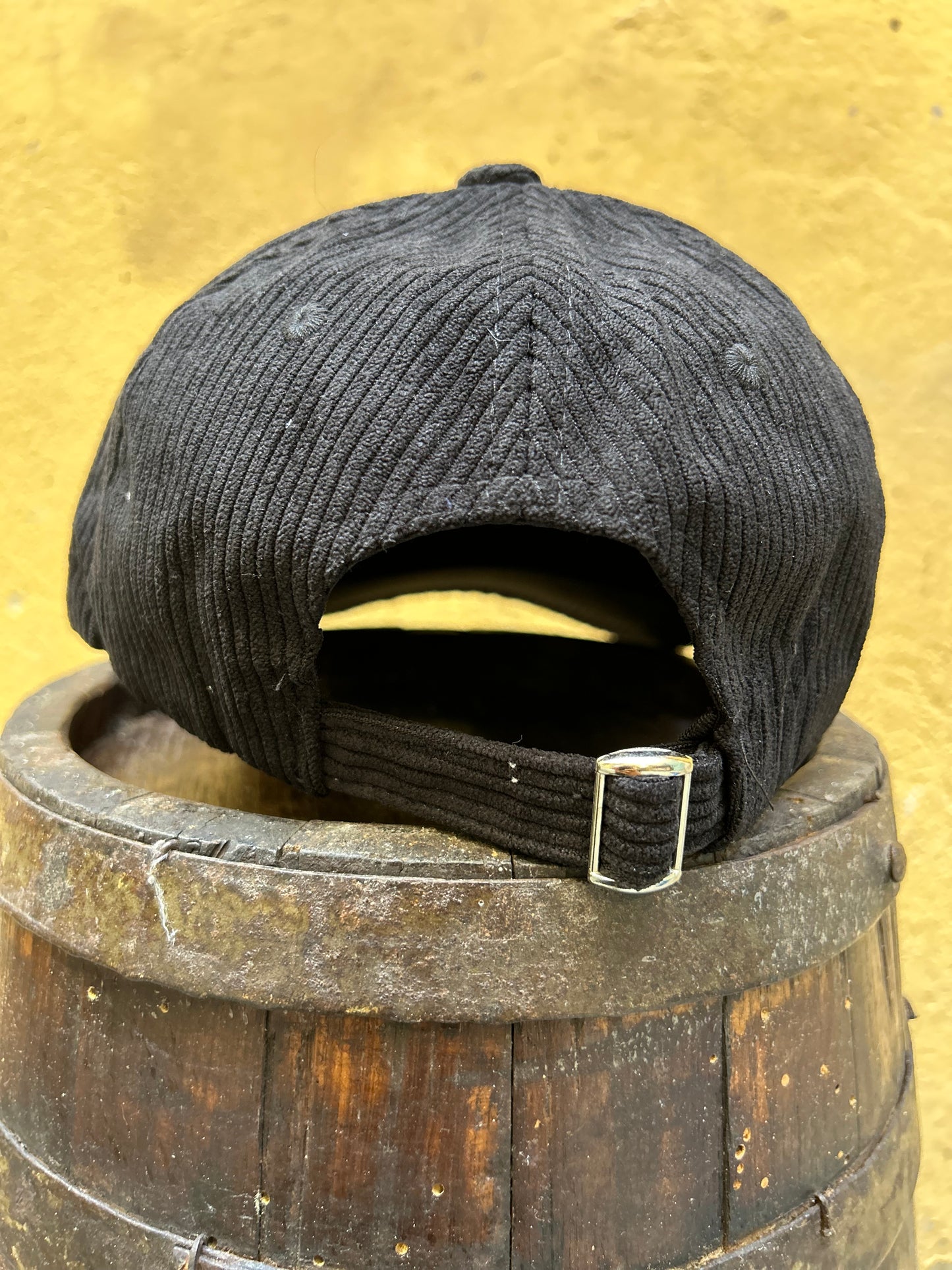 Casquette 2025 - Black & Red