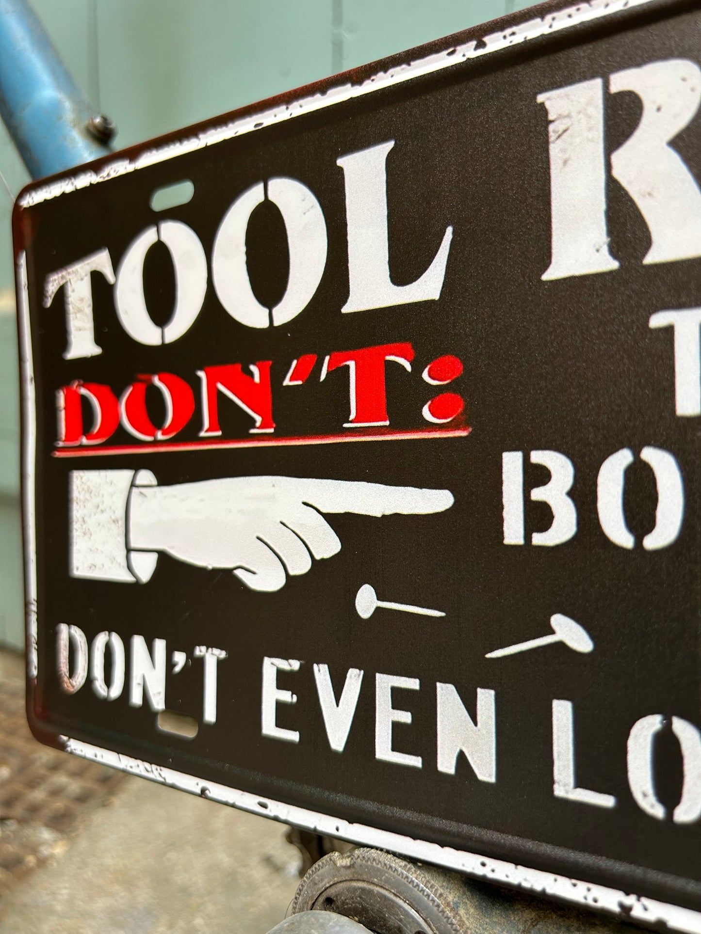 Plaque métal - Tool Rules ✌️