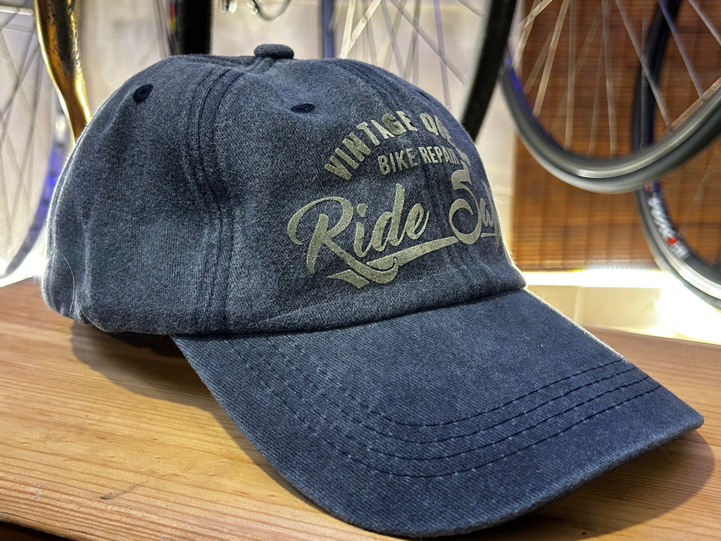Casquette Officielle - Jean Délavé Bleu & Velours Kaki