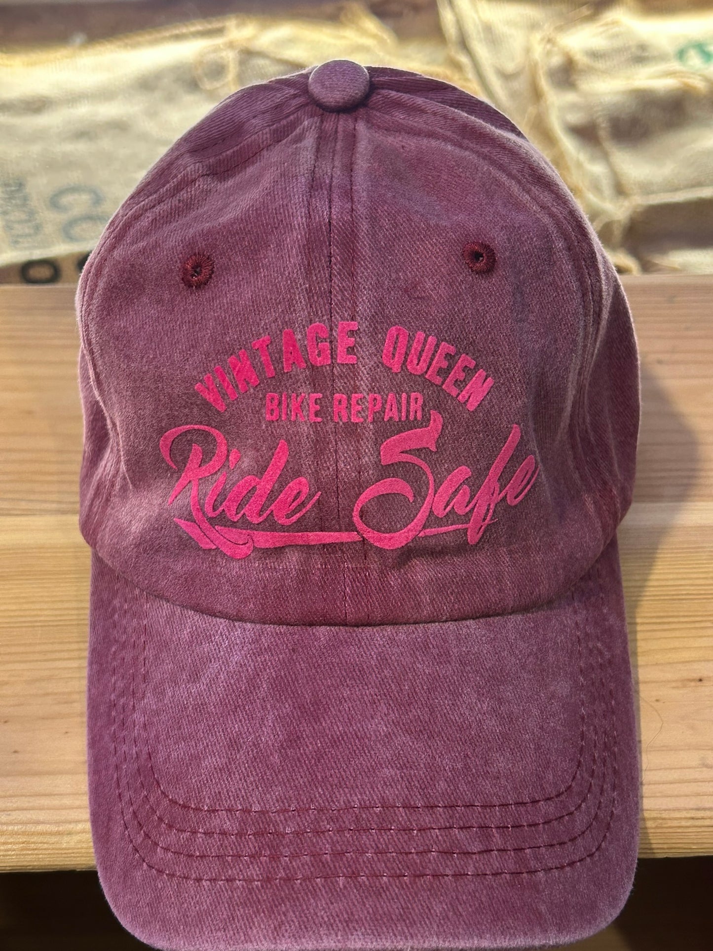 Casquette officielle - Jean Bordeaux & Velours Rose